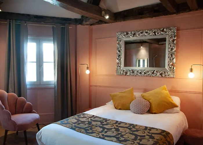 Hotel Petit Saint-honore 2*