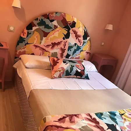 Petit Saint-honore Hotel 2*