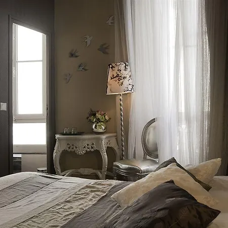 فندق Petit Saint-honore