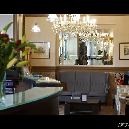 Hotel Petit Saint-honore