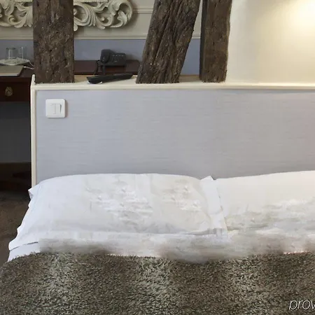 Hotel Petit Saint-honore